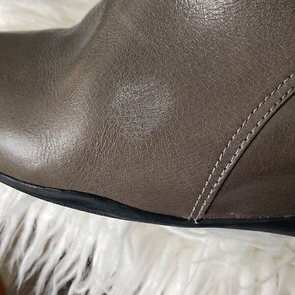 Me Too Ankle leather boots - Picture 10 of 10